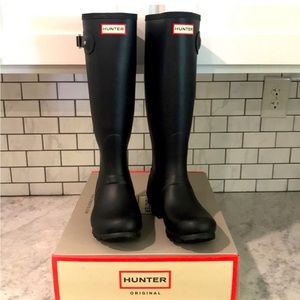 Hunter boots in black